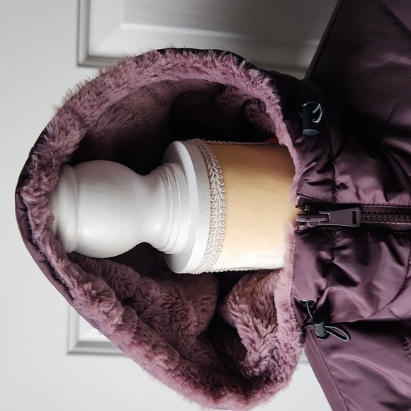 NEW Free Country Reversible Burgundy coat - Picture 3 of 7